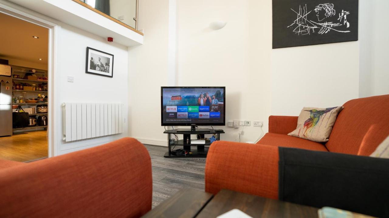 Stunning Mezzanine Apartment Near City Centre Cardiff Ngoại thất bức ảnh