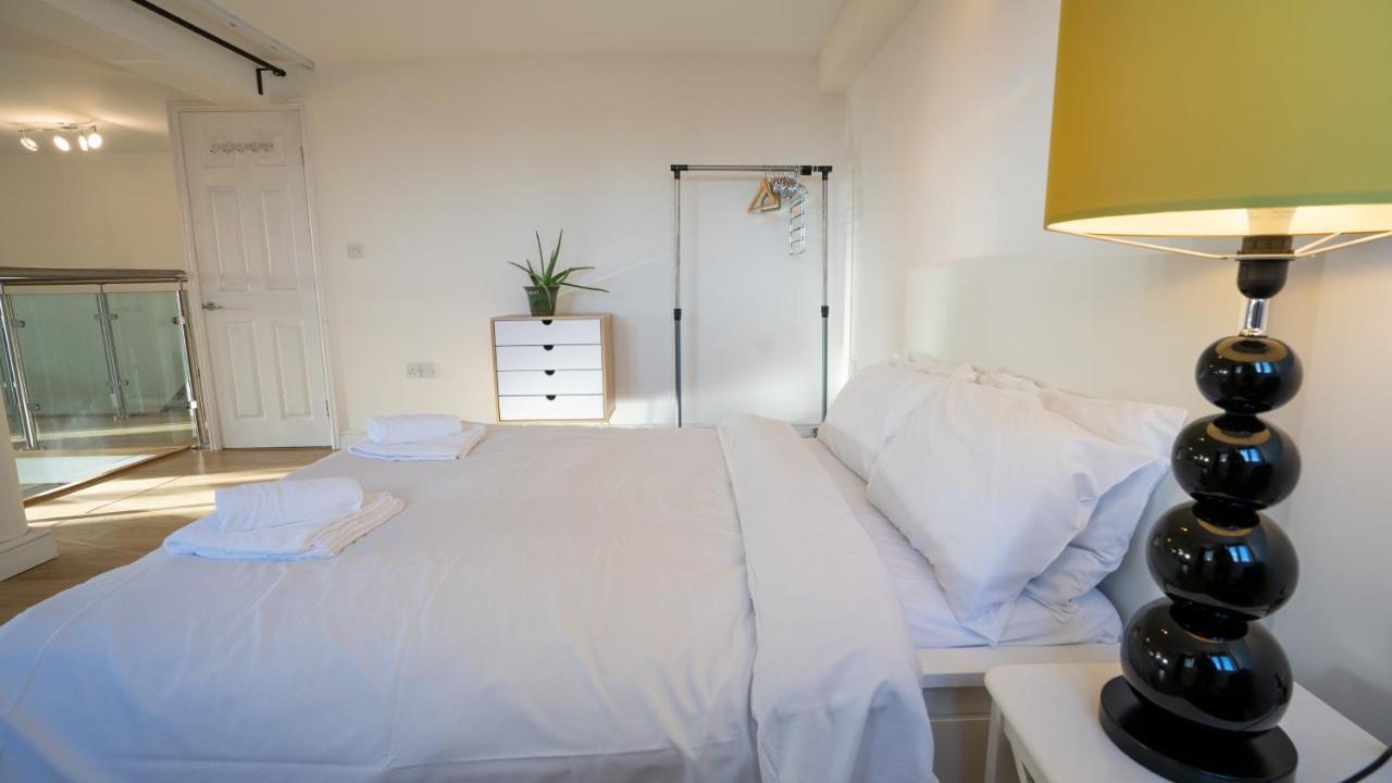 Stunning Mezzanine Apartment Near City Centre Cardiff Ngoại thất bức ảnh