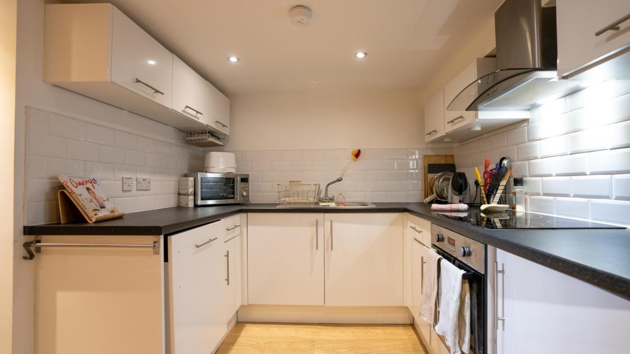 Stunning Mezzanine Apartment Near City Centre Cardiff Ngoại thất bức ảnh